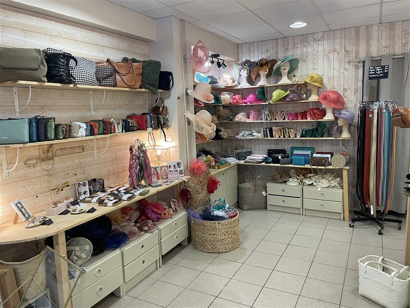 Agrandir la photo Prêt-à-porter à vendre - 42.0 m2 - 44 - Loire-Atlantique