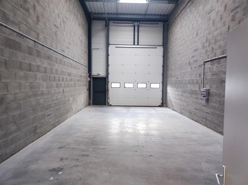 Agrandir la photo Local d'activité à louer - 184.0 m2 - 44 - Loire-Atlantique